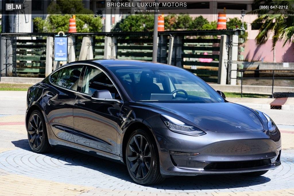 Tesla model 3 2018 for outlet sale