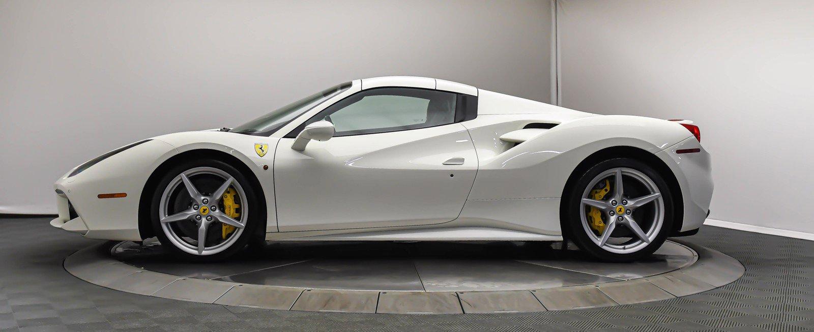 Ferrari 488 Spyder 2018 por R$ 3.300.000, Curitiba, PR - ID: 6326678